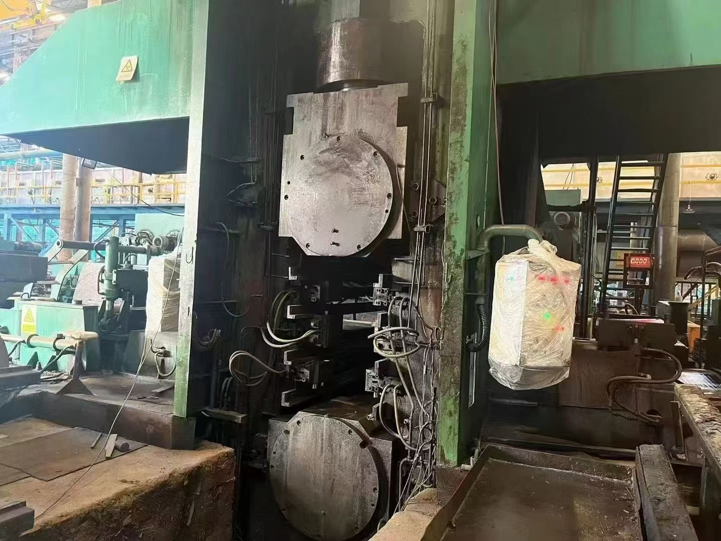 High-Speed 1450mm Mill