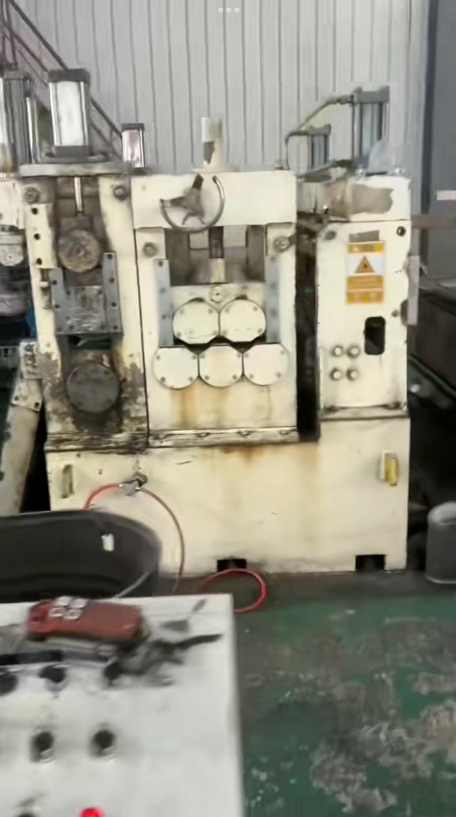 Used 1850mm Slitting Line