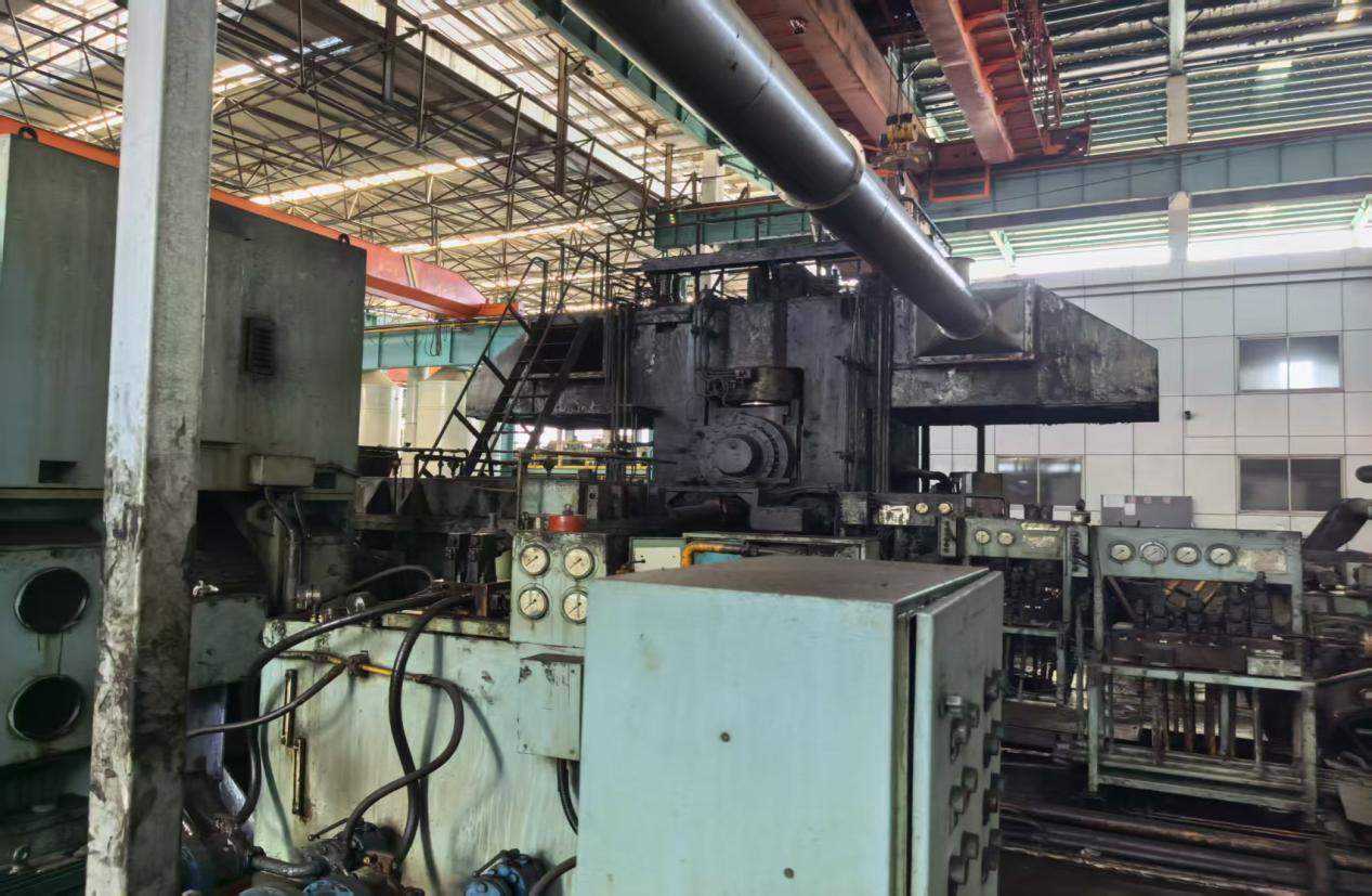 used 6-Hi 1100 mm CRM