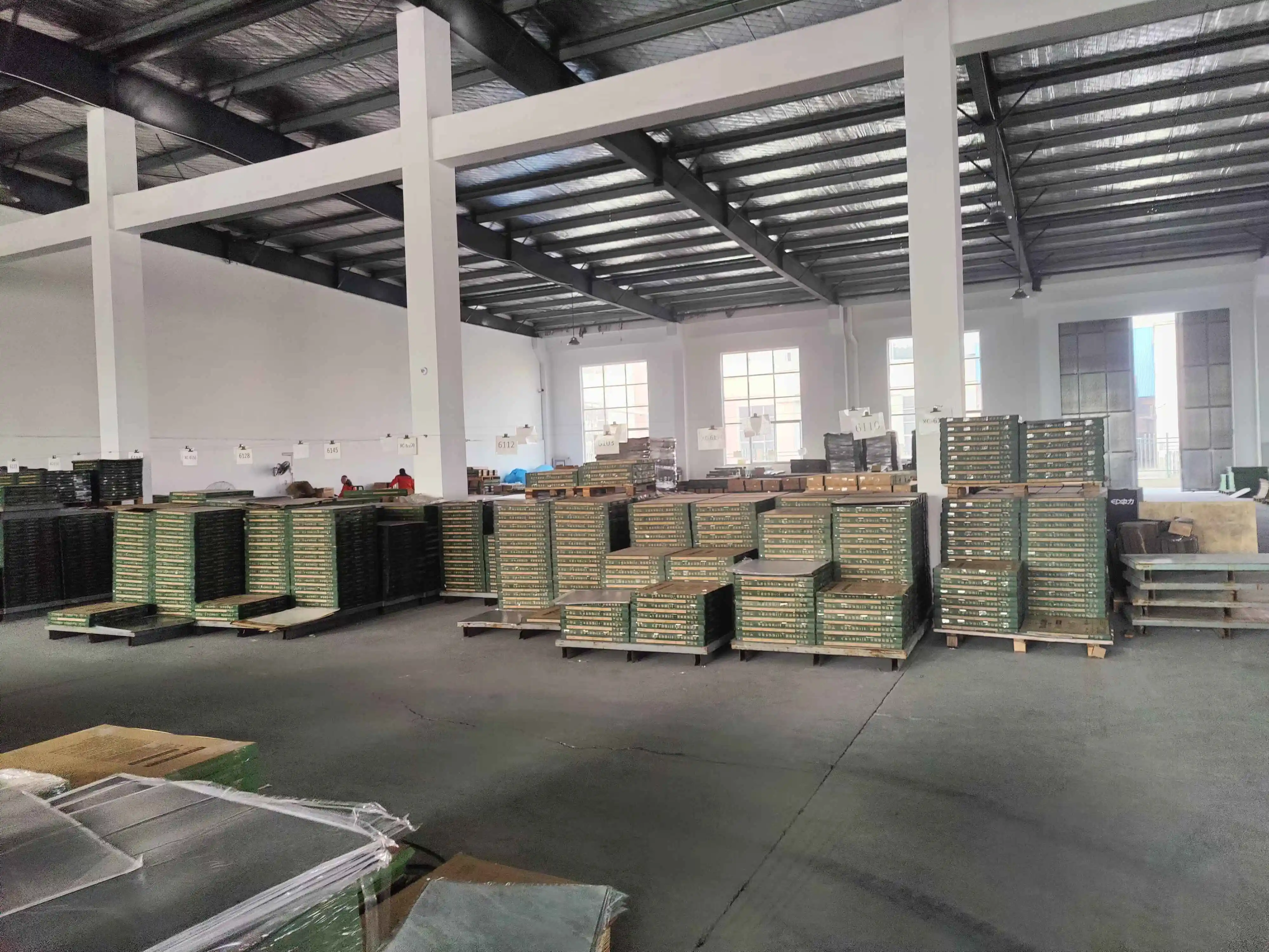 Best-Selling 600*600mm PVC Floor Sticker 1mm Wear Resistant Indoor Marble Design for Bedroom Garage Graphic Design