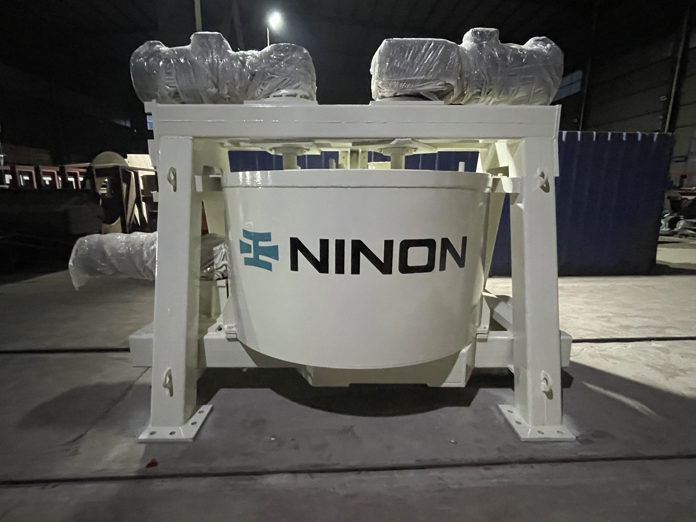 Planetary Countercurrent Concrete Mixer