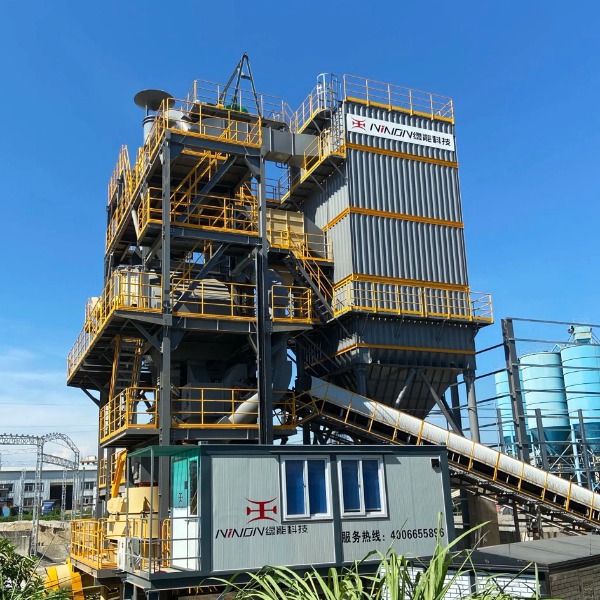 डीएस120 निर्मित रेत उत्पादन लाइन हैनान पानहोंग औद्योगिक कं, लिमिटेड में लागू किया जाता है।