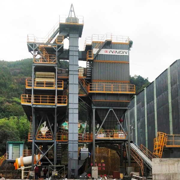 डीएसएल60 निर्मित रेत उत्पादन लाइन - ZHEJIANG लुझियौ निर्माण मशीनरी कं, लिमिटेड में लागू।