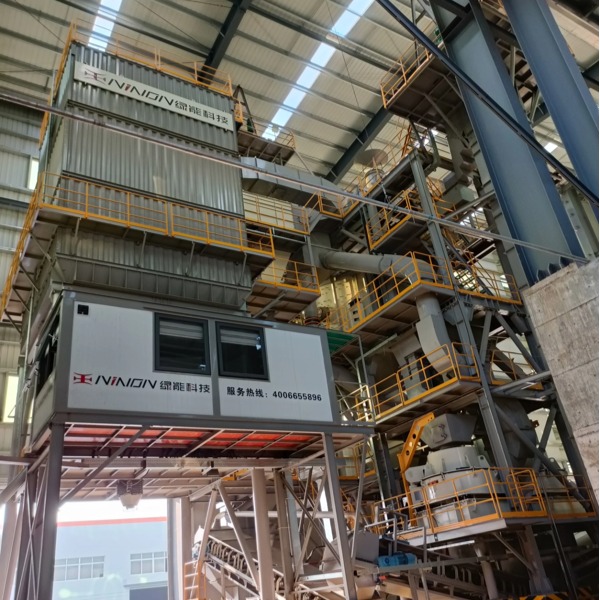 जेडडीएस1030 एग्रीगेट शेपिंग और सैंड मेकिंग प्लांट - निंगबो शुनटोंग ग्रुप कंपनी लिमिटेड में कार्यरत।