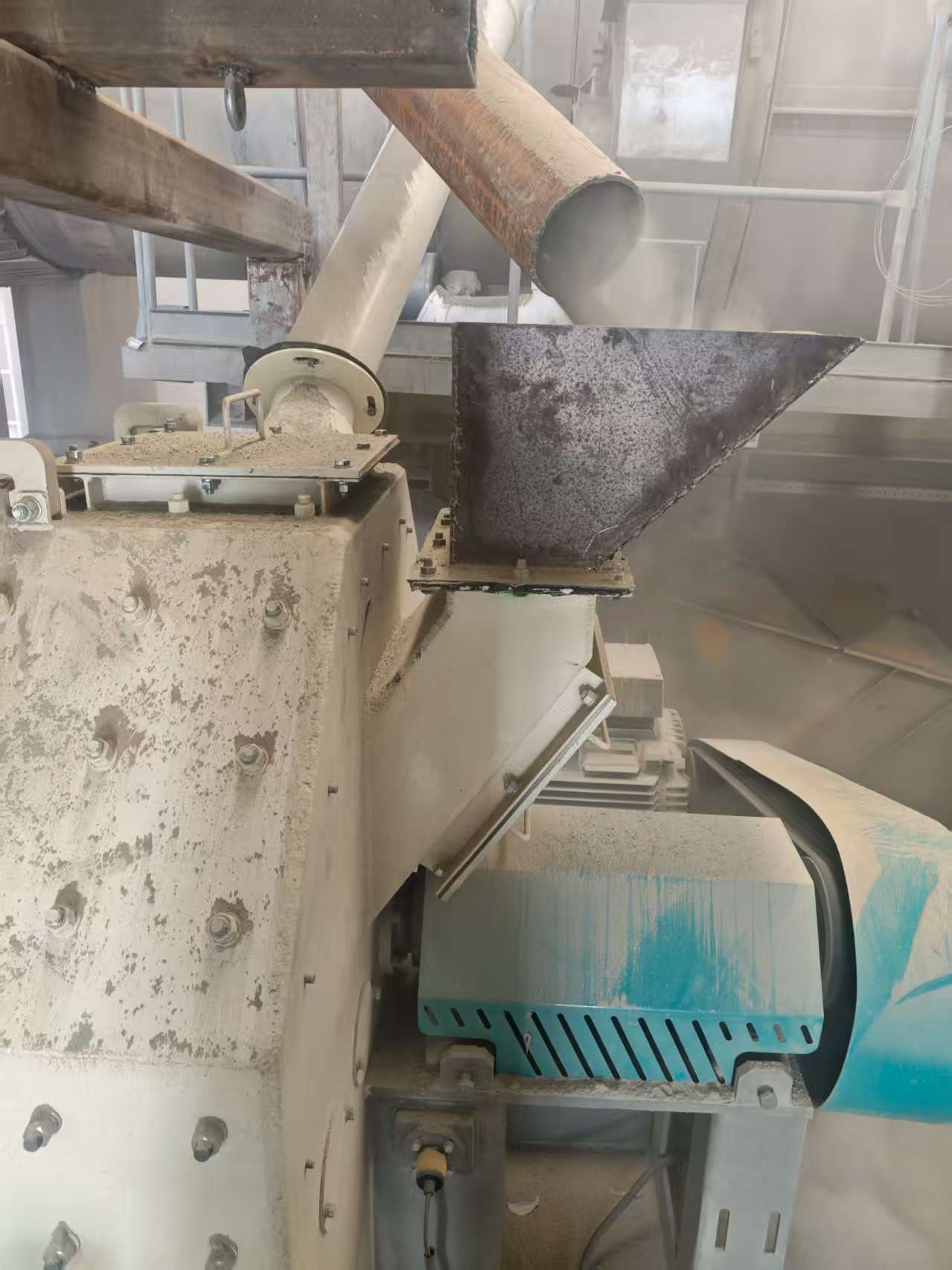 aggregate crushing machine
