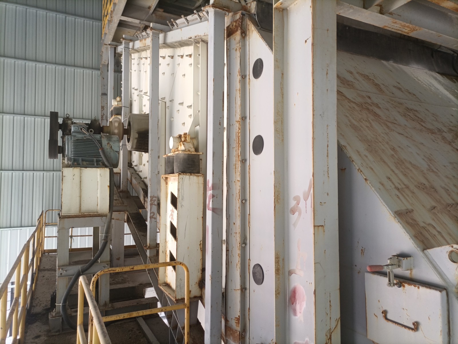sand making machine