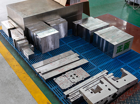 Auto Door Trim Molding