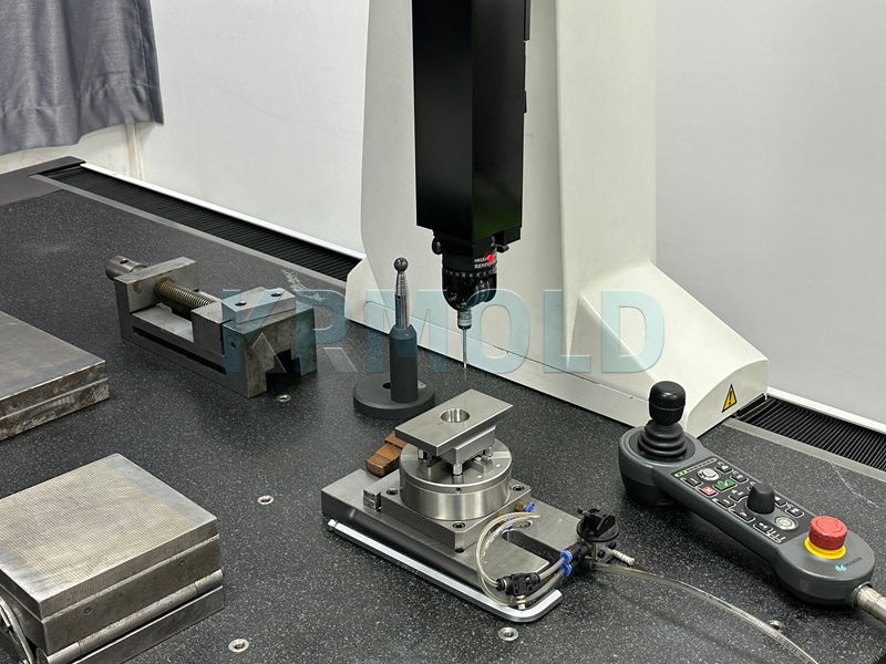 Cosmetic Container Injection Molds
