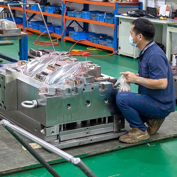 car bumper injection mold car bumper injection mold