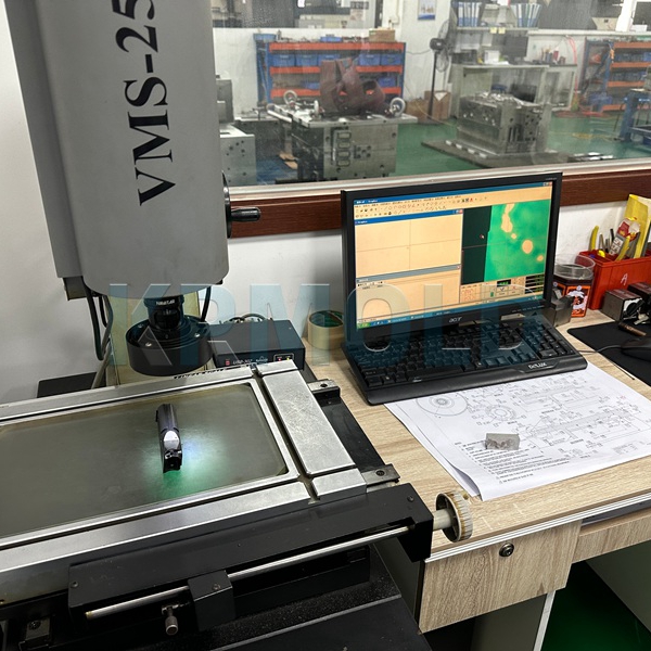 automotive lighting injection mold automotive lighting injection mold