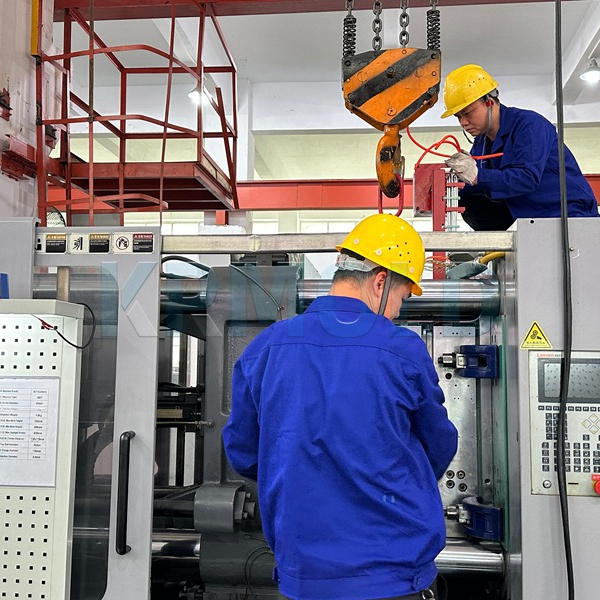 car headlight injection mold car headlight injection mold