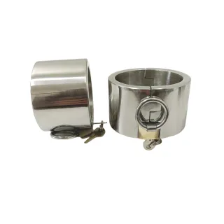 Black Emperor Hersteller 5 cm Höhe Alternative Sexspielzeug für Erwachsene Tragbare Handschellen und Knöchel aus 304 Edelstahl mit Riegelschloss