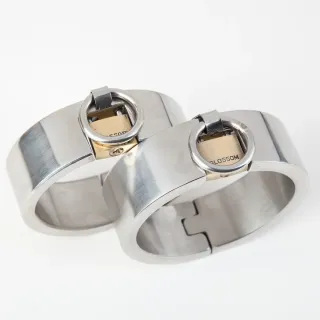 トップステンレススチール男性足首カフスメタルボンデージレッグカフスBDSMフェチ奴隷拘束具シャックル大人のゲーム用セックスツール