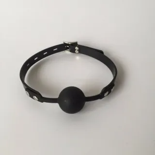 口枷 セックス玩具 カラー シリコン ボール スレーブ ギャグ ブラック PU レザー ストラップ付き カップル向け 大人用 ゲーム エロ玩具