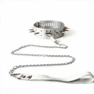 Black Emperor Adult Sex Appeal Rollenspiele der schwarze sexy Stachelhund-Sklave, um das Halsband Produkte zu lehren