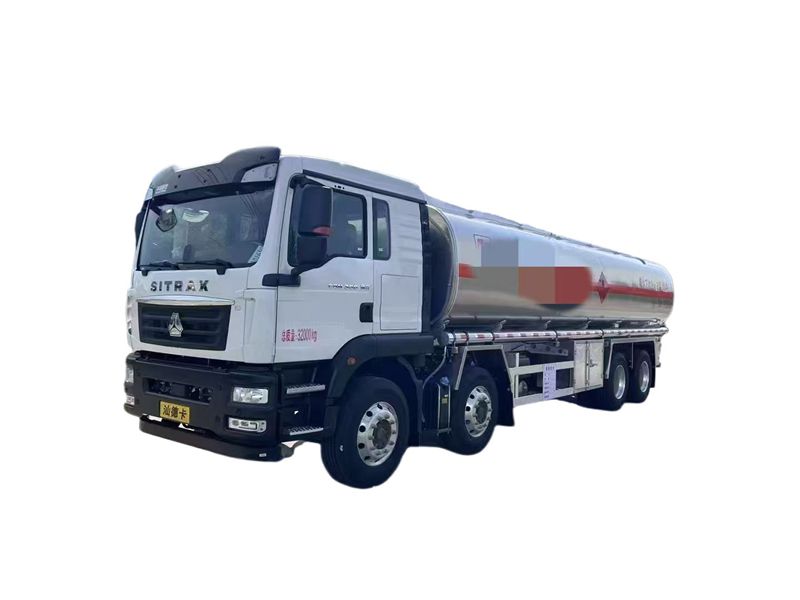 8X4 Rigid Diesel Fuel Tanker Truck 23 Cubic Meter Capacity