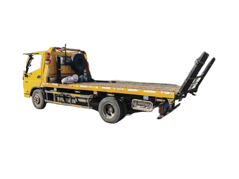 New Dongfeng 4x2 Wrecker Tow Truck 4000kg Capacity Diesel Fuel Manual Transmission