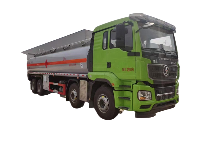 8*4 Diesel Fuel Tanker Truck