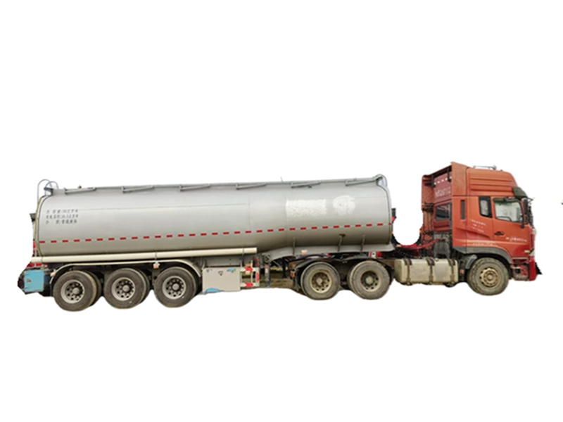 Dongfeng New 35 40 45 Cubic Meters semi-hung Tank Truck