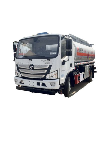 4 * 2 Futian 10300 cubic meter oil tanker truck
