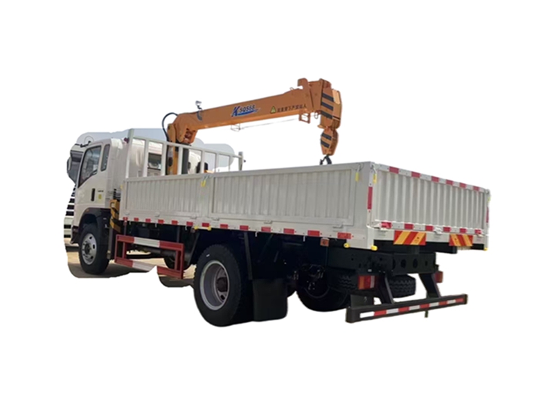 truck-mounted crane