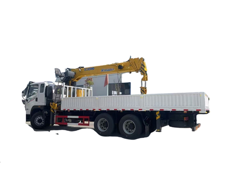 FAW 6×2 6-tons truck-mounted crane