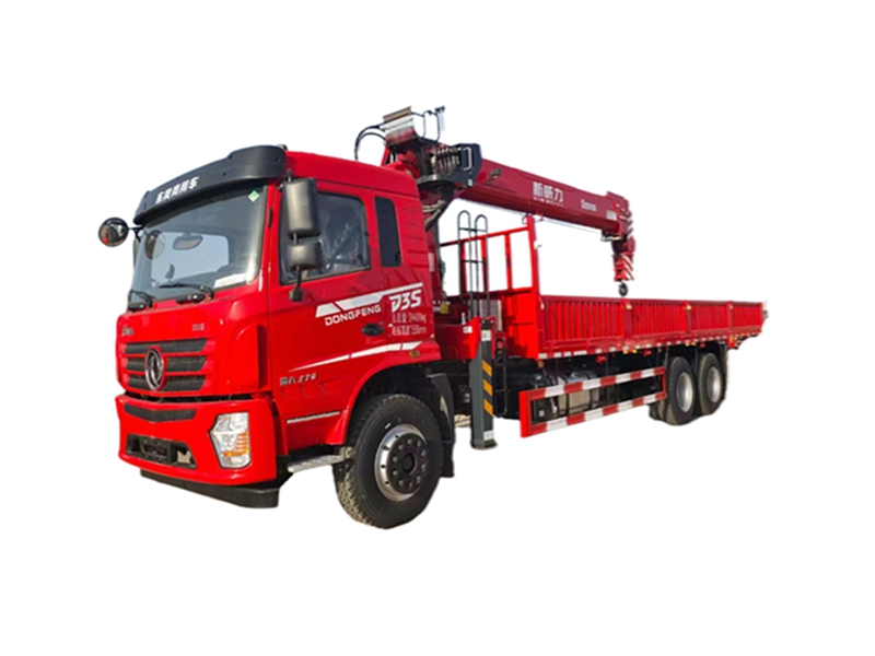 Dongfeng D3S 8*2 270 HP 12 tons truck-mounted crane