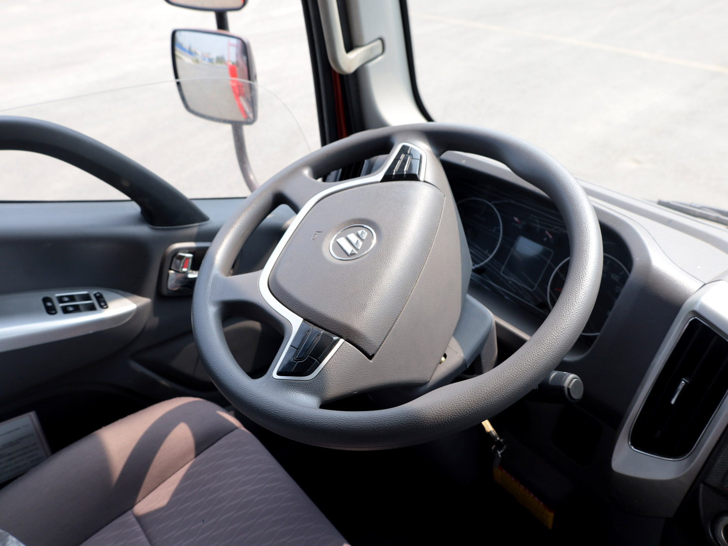 Foton Ruibo Crew Cab with Longxing Fortune Edition 7-ton Straight Boom Crane​