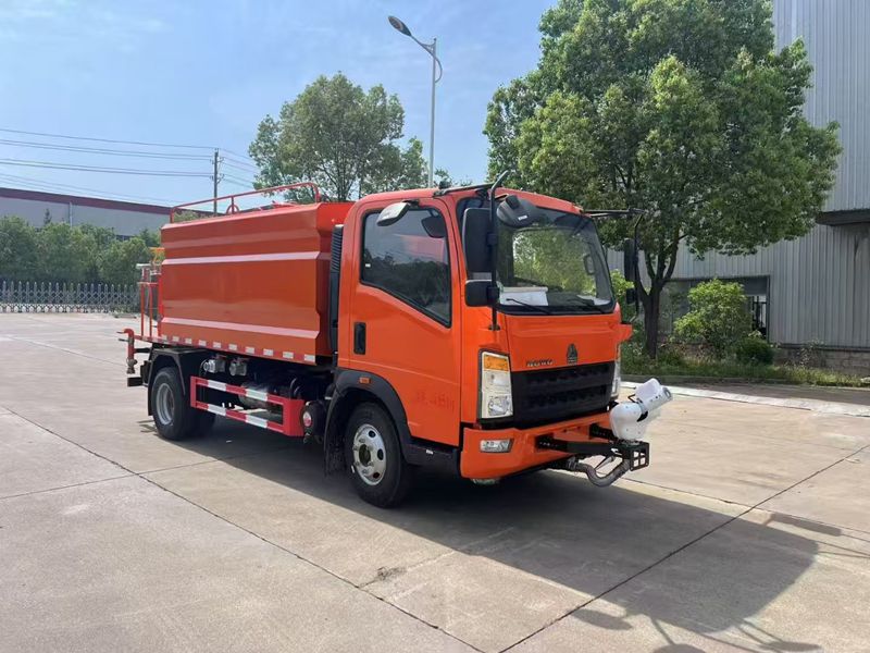 watering truck watering truck