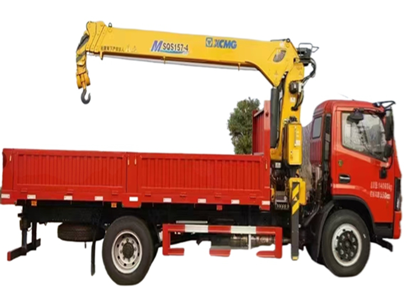 4*2 9 tons 170HP Dongfeng Forica truck-mounted crane