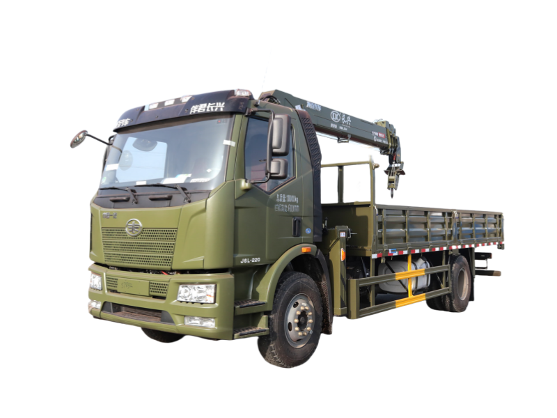 FAW J6L single-row cab is equipped with a Changxing 6.3-ton straight-arm crane (military green)