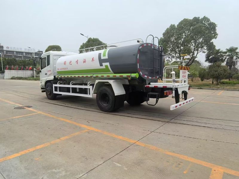 sprinkler truck sprinkler truck