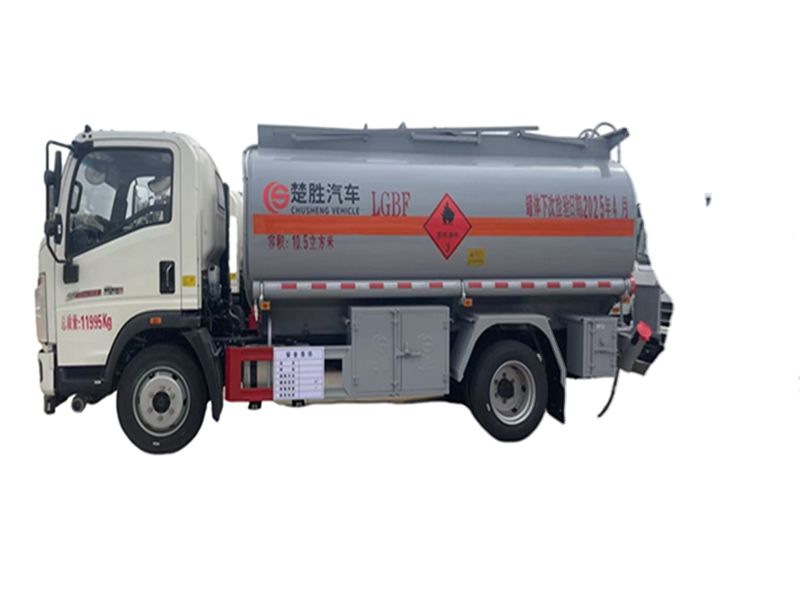 4*2 12.5 cube howo tanker car