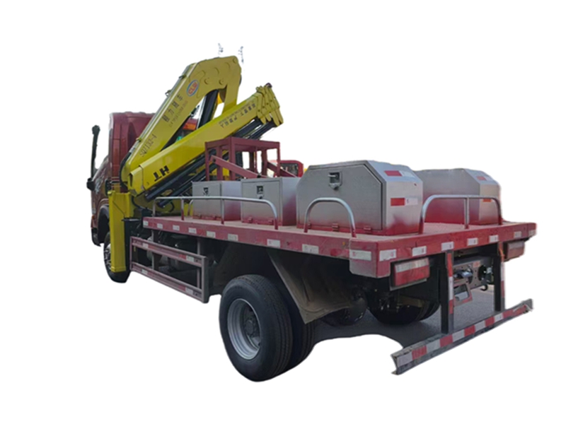 truck-mounted crane