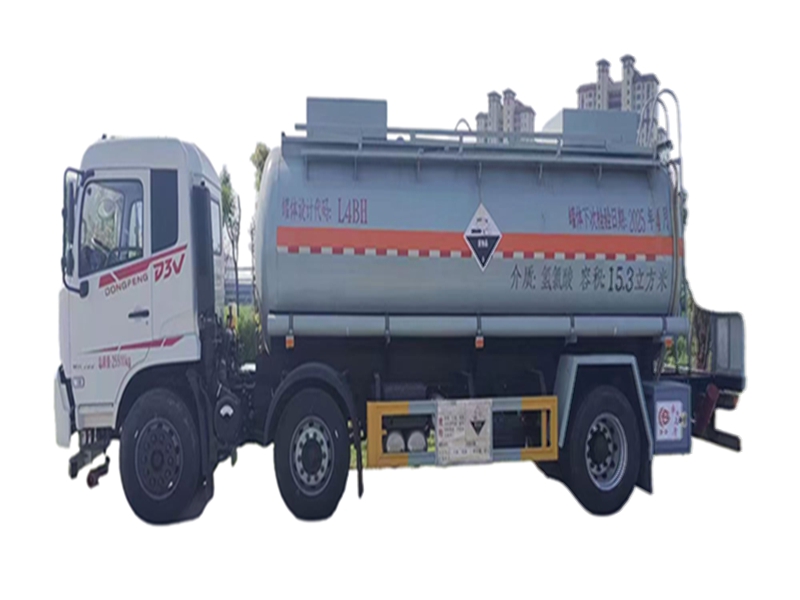 small triaxial 15.3 cubes dongfeng tanker truck