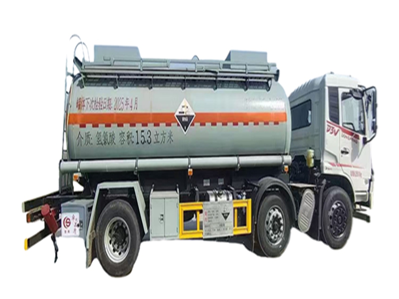 small triaxial 15.3 cubes dongfeng tanker truck