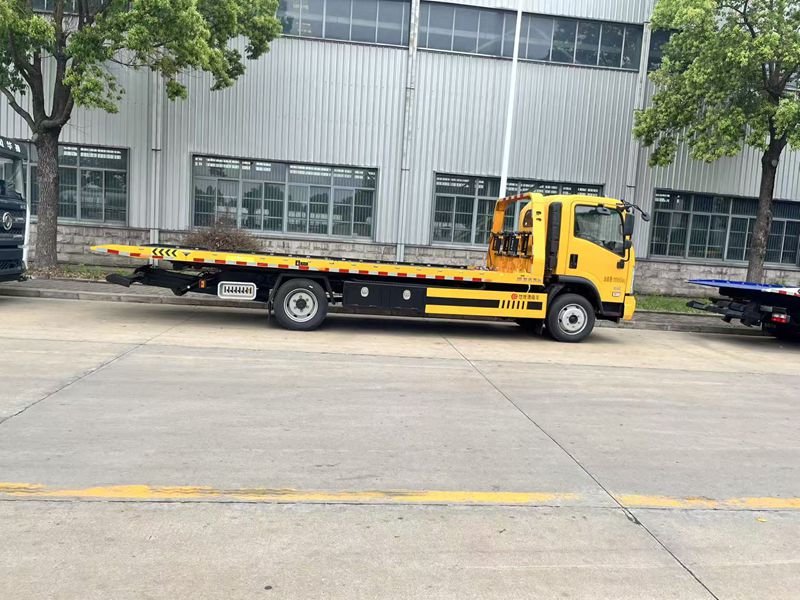4 * 2 Dayun Road Rescue Vehicle