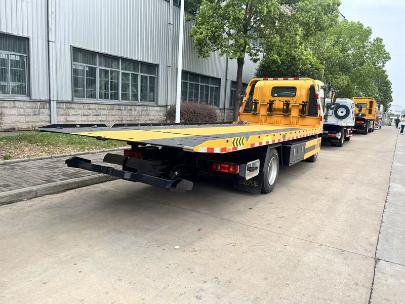 4 * 2 Dayun Road Rescue Vehicle