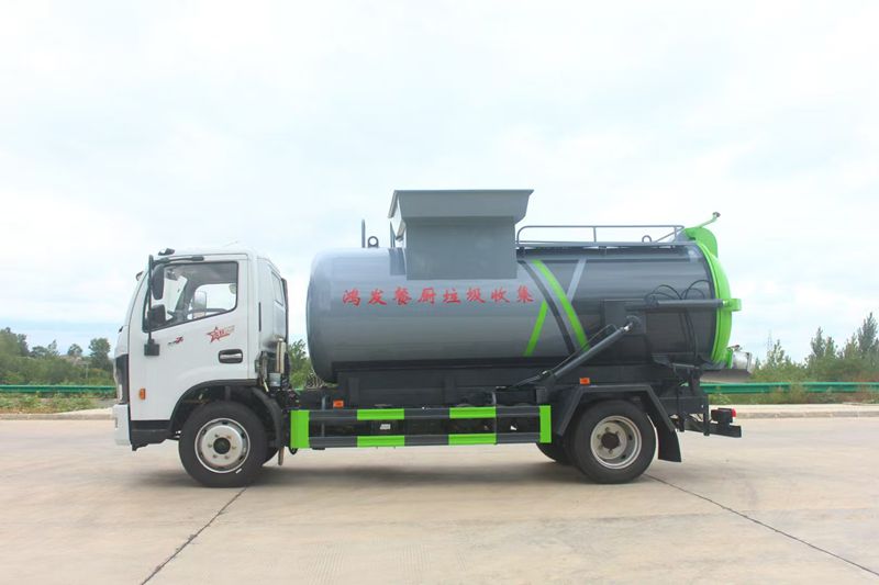 Garbage truck