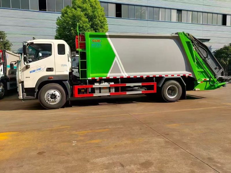 Garbage truck Garbage truck
