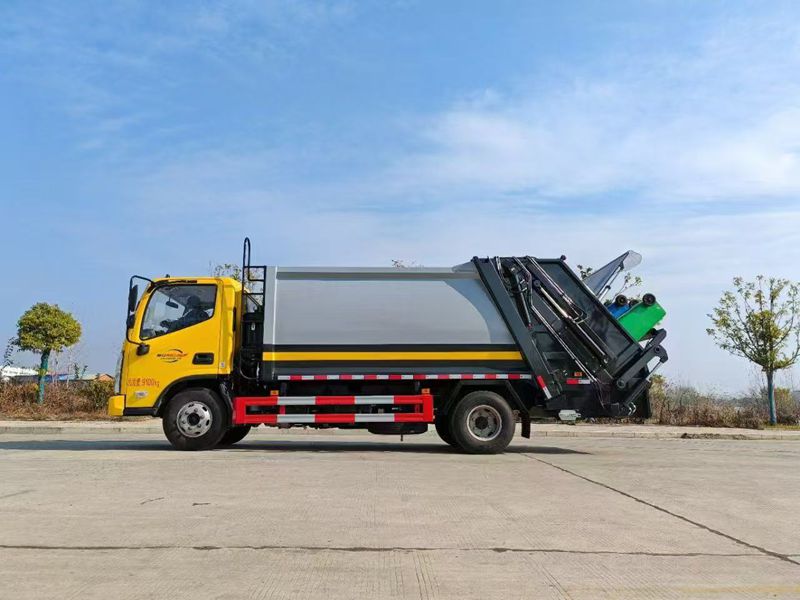 waste management garbage truck