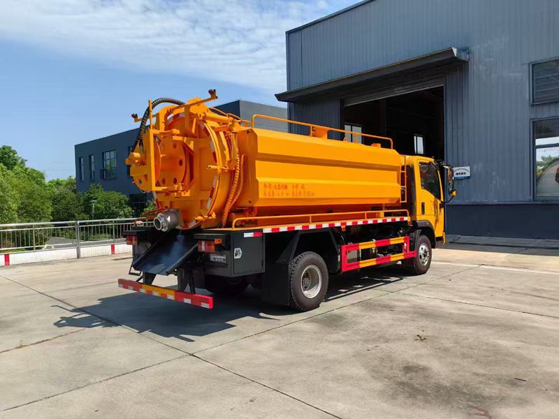 sewer suction truck sewer suction truck