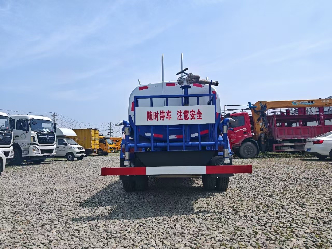 Sprinkler Truck Sprinkler Truck