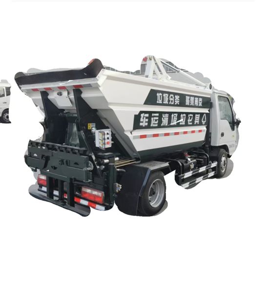 4 * 2 Jianghuai small leak free garbage truck