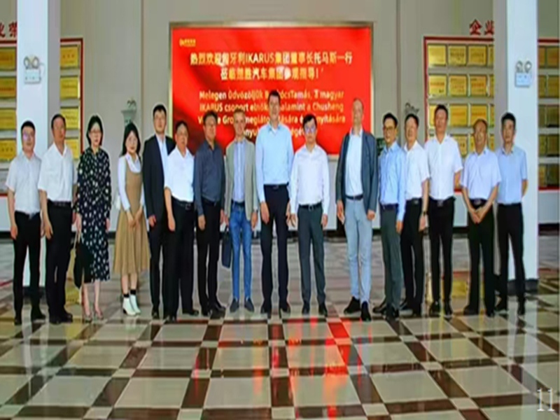 Hubei Shengda Automobile & Huaxin Chemical Transportation: Safety-Driven Custom Oil Tankers Optimize Hazardous Oil Logistics