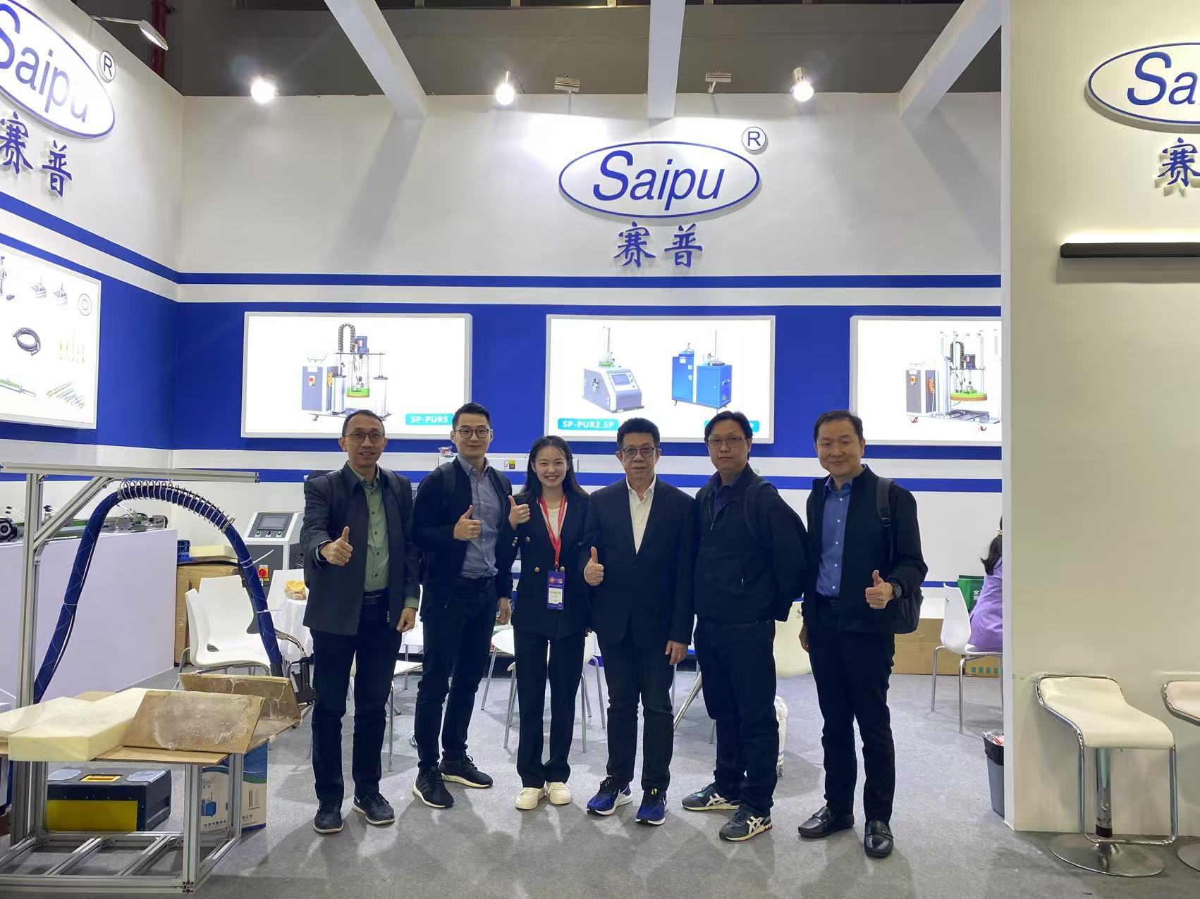 Hot Melt Glue Machine