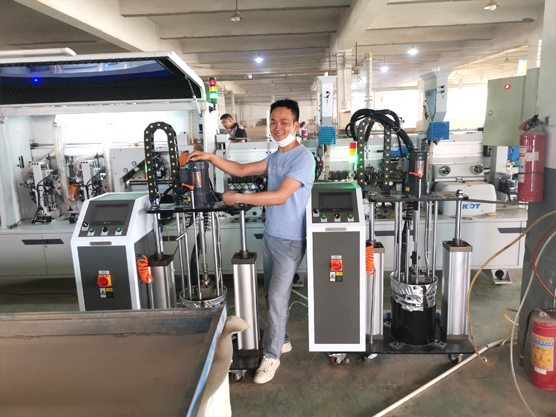 hot melt glue pasting machine