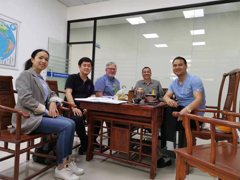Customer Visit Our Factory