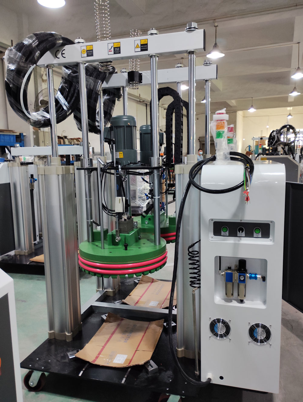 hot melt glue applicator machine