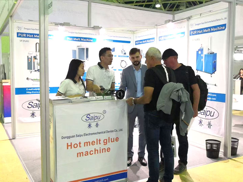 PUR L Continuous Hot Melt Glue Machine